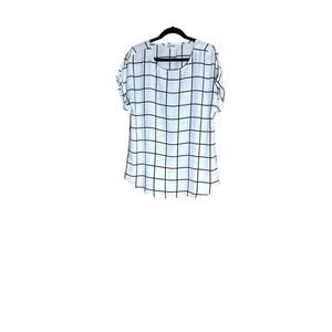 Mad Boutique womens size large shirt white black window pane print short sleeve